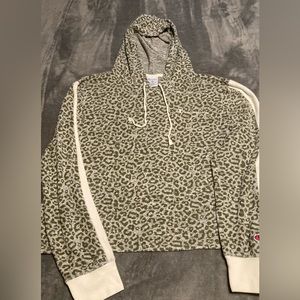 Women’s 2X Champion Hoodie Lightweight Gray Animal Print